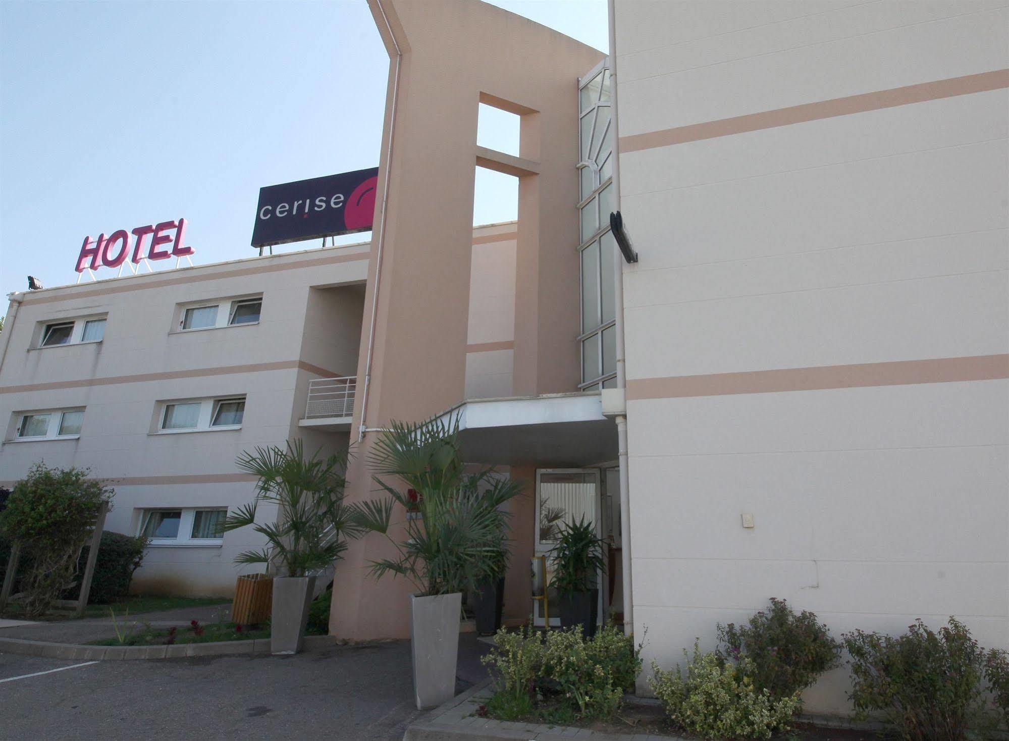 Hotel Cerise Нансі Екстер'єр фото