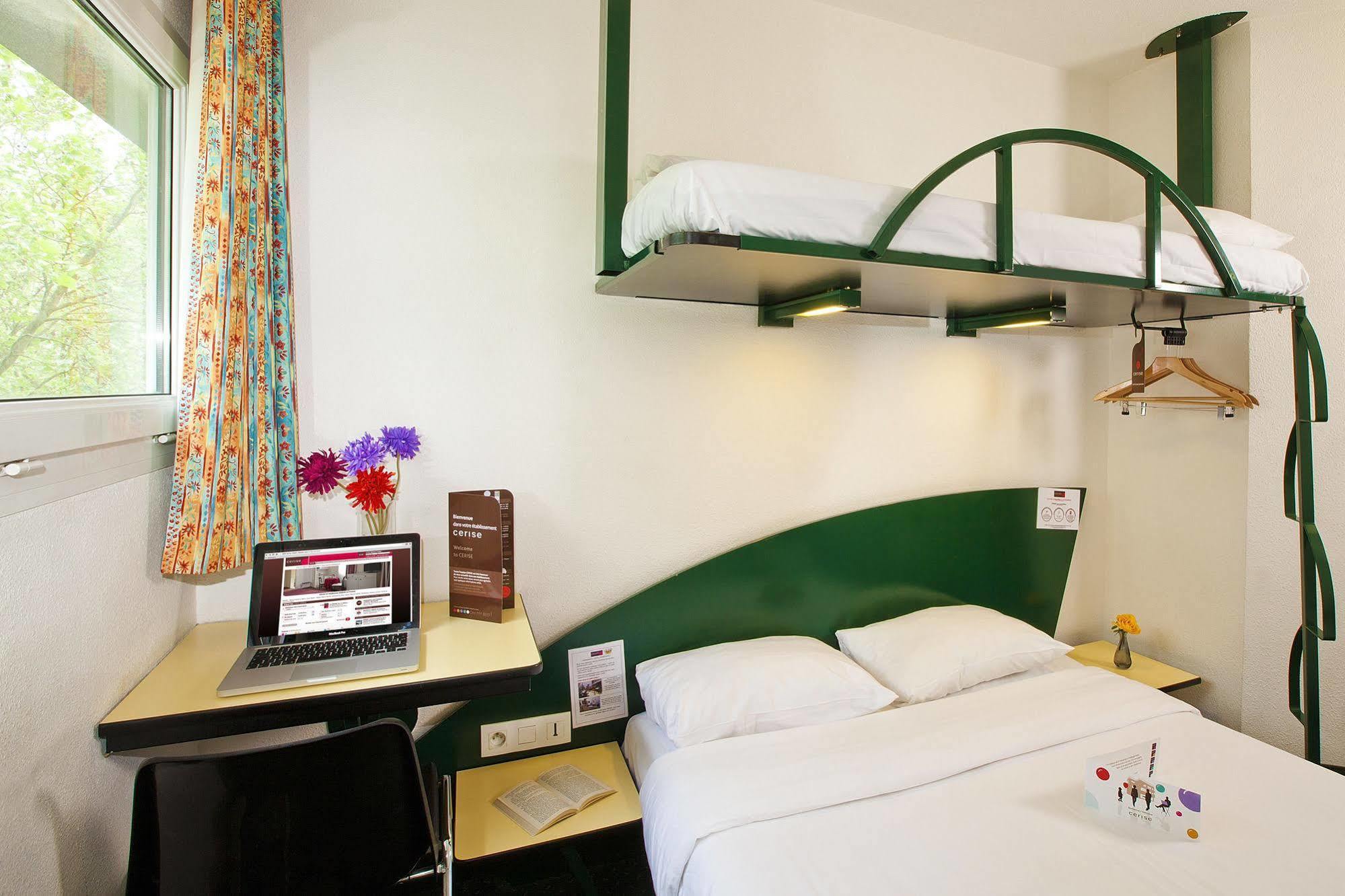 Hotel Cerise Нансі Екстер'єр фото